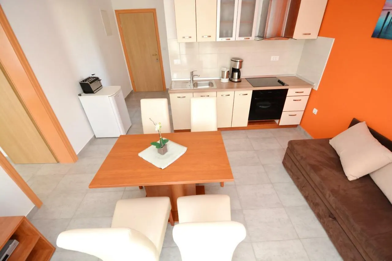 Apartments Miro Petrčane Croacia