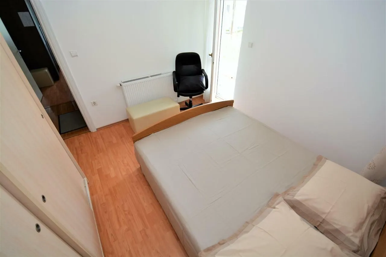 Apartments Miro Petrčane Croacia
